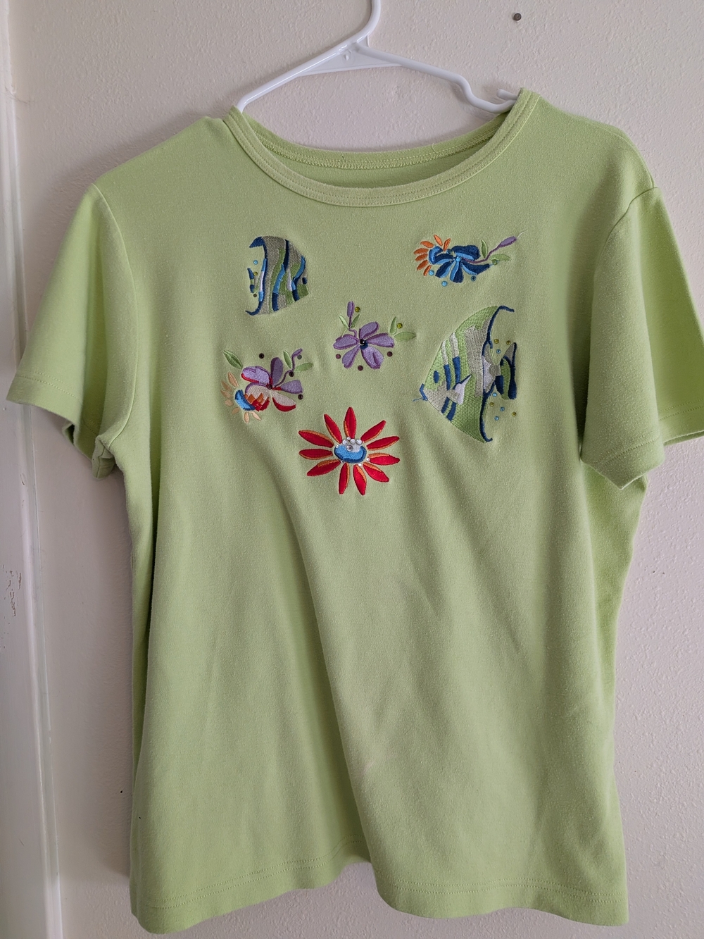 Womens Light Green Embroidered Fish & Flower Tee